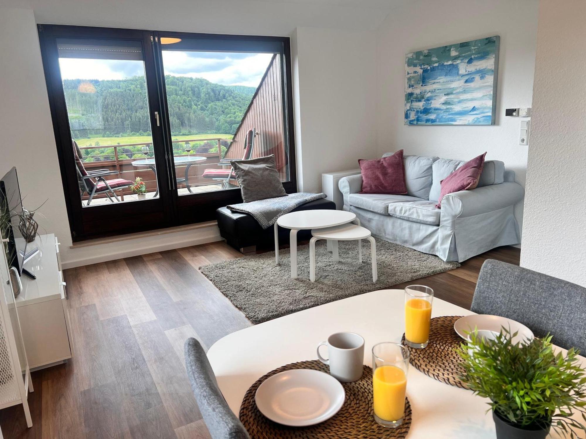 Gemuetliche 3-Zimmer-Wohnung Mit Panoramablick Und Kostenlosem Ueberdachten Parkplatz Winterberg Buitenkant foto